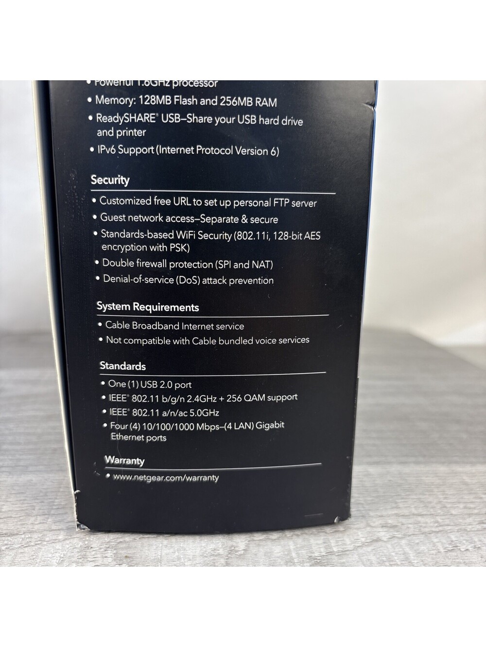NETGEAR Nighthawk AC1900 WiFi Cable Modem Router Combo (Model C7000). - Picture 13 of 16